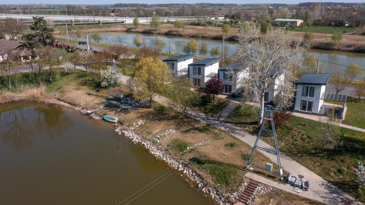 Sun City Vizisport Paradicsom Hódmezővásárhely Exterior foto