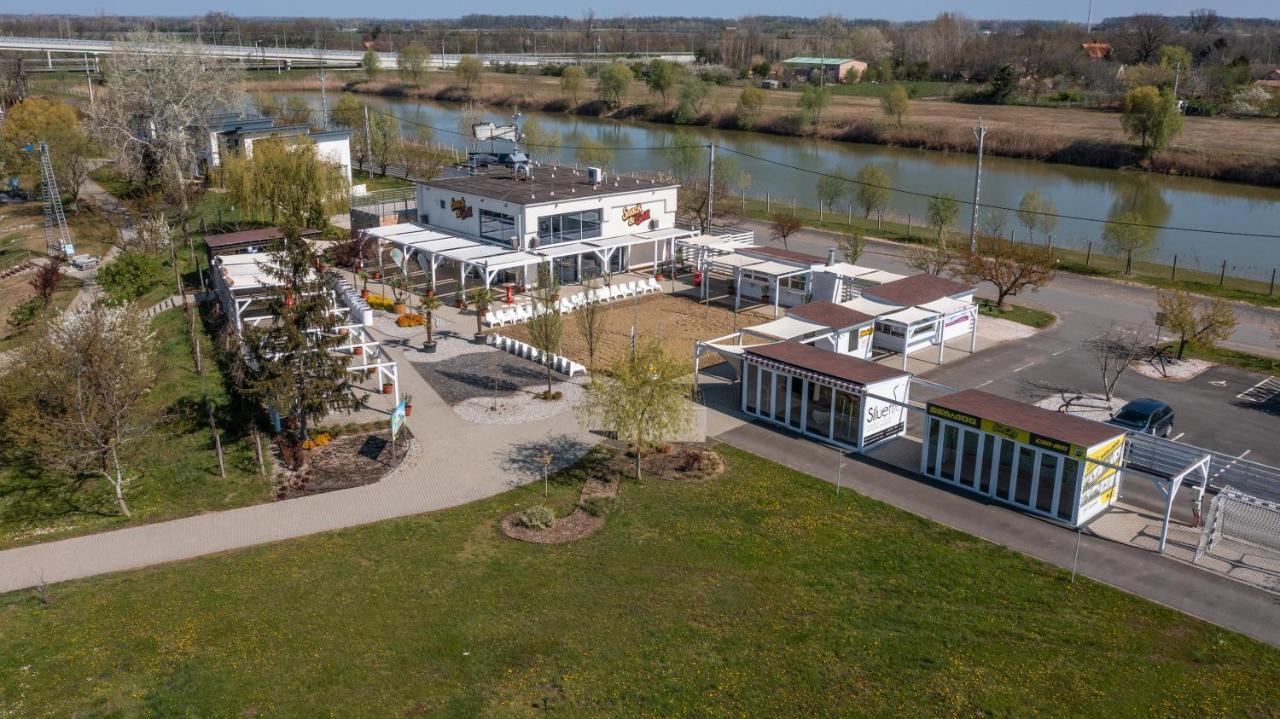Sun City Vizisport Paradicsom Hódmezővásárhely Exterior foto