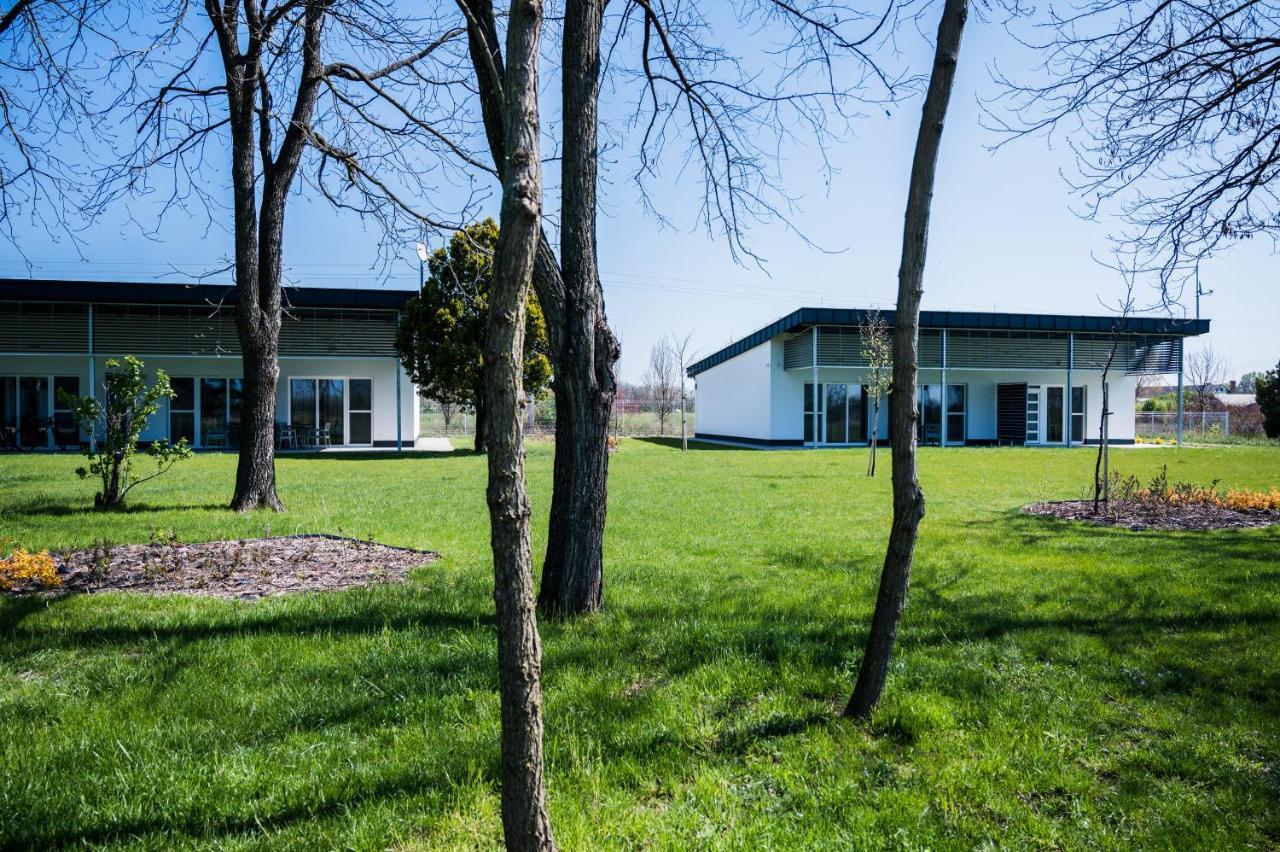 Sun City Vizisport Paradicsom Hódmezővásárhely Exterior foto
